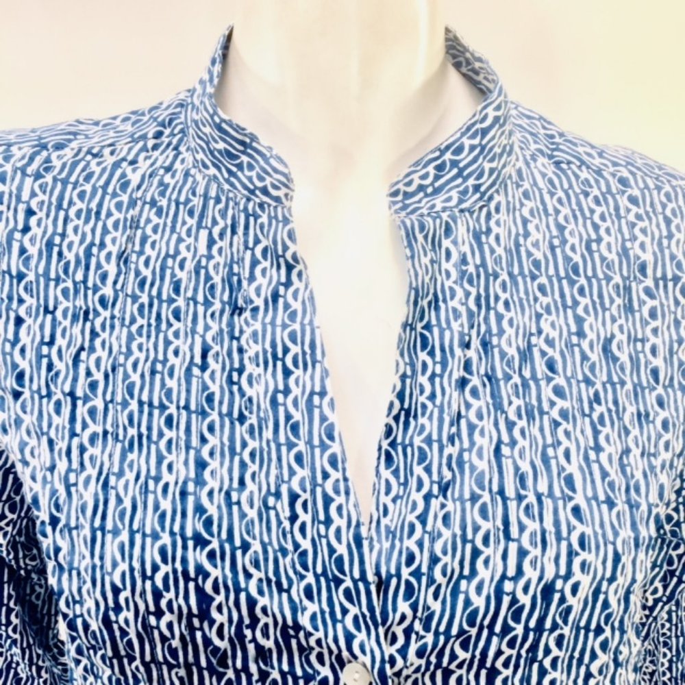 Rock Flower Paper Button Down Pintuck Tunic Top - Picture 8 of 8